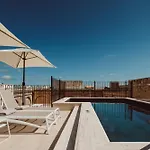 San Karlu 4*