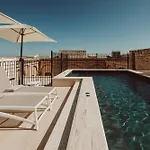 San Karlu Hotell