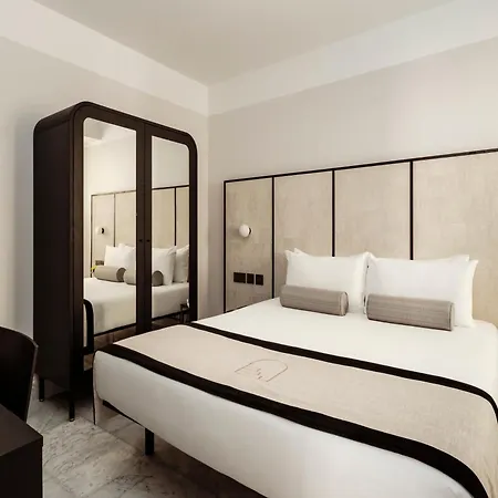 San Karlu Hotel