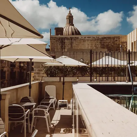 Hotel San Karlu 3*