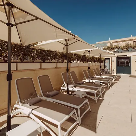 Hotel San Karlu