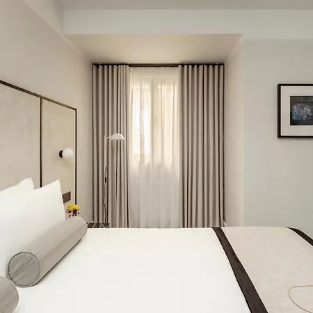 Hotel San Karlu 3*