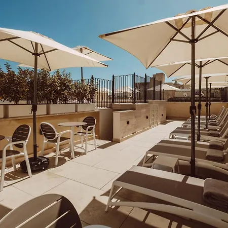 Hotell San Karlu 4*